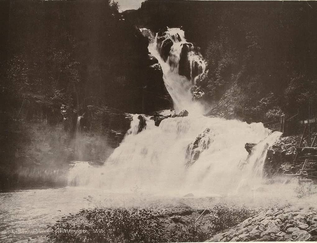 Foto des Reichenbachfalls bei Meiringen aus dem späten 19. Jahrhundert, der Wasserfall zur Zeit Conan Doyles