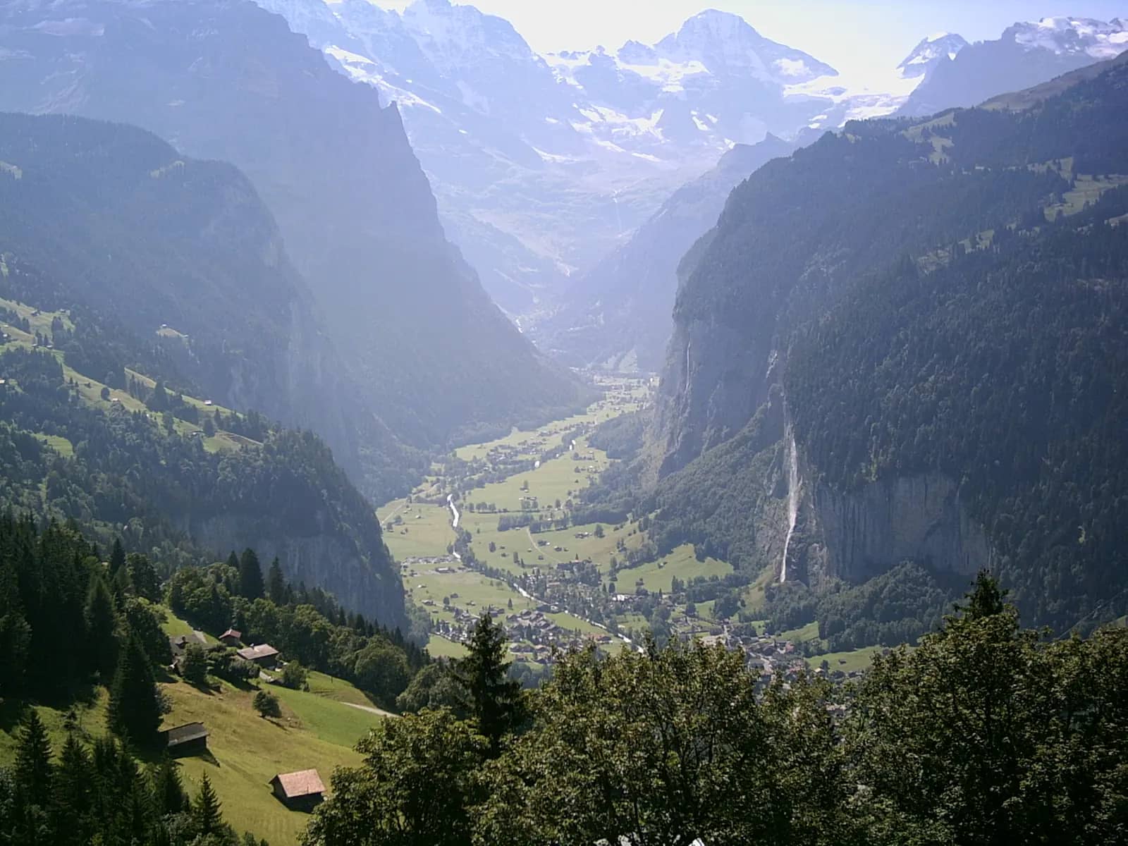 Lauterbrunnen: la mejor hora del día son las 9