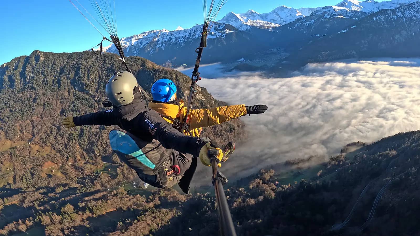 Parapente de invierno sobre Interlaken